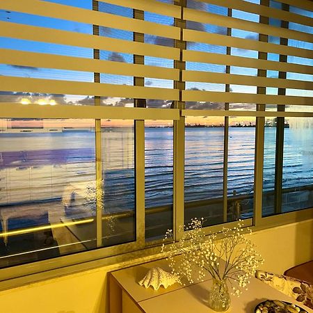 Cozy Beachfront Room Durrës Exterior foto